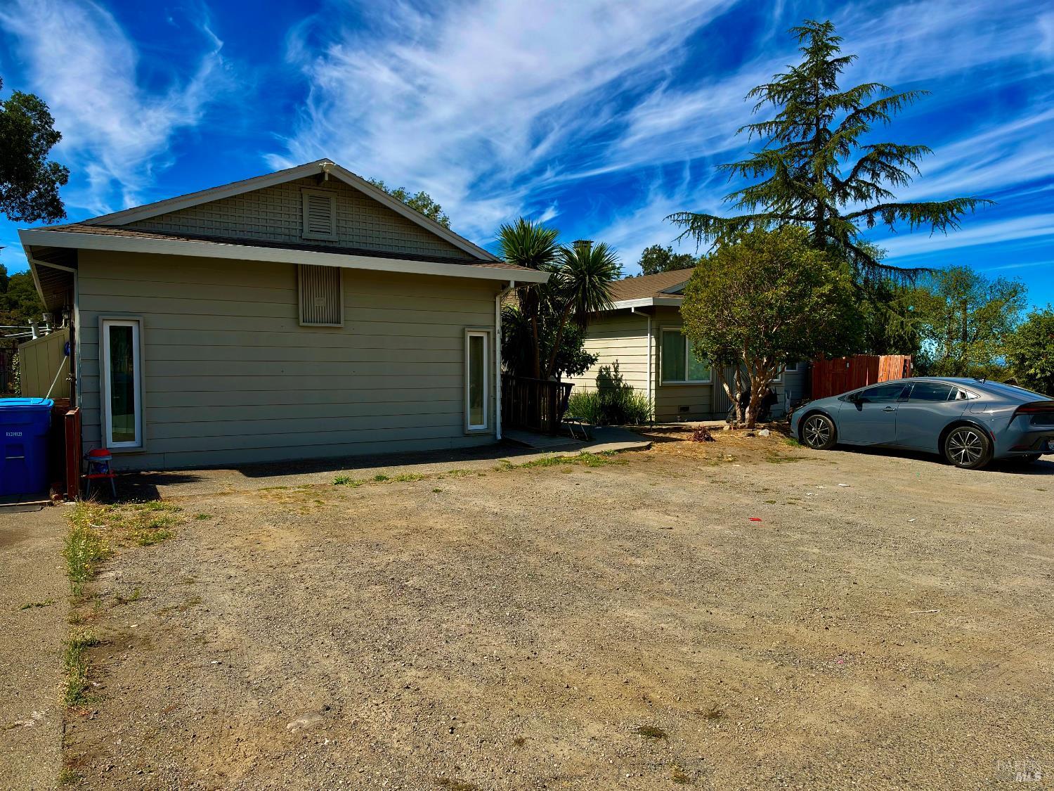 4310 Lichau Road Penngrove CA 94951