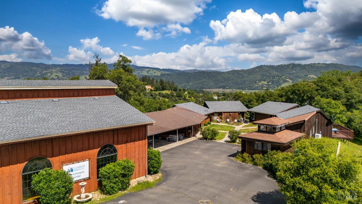 695 Cherry Creek Road Cloverdale CA 95425
