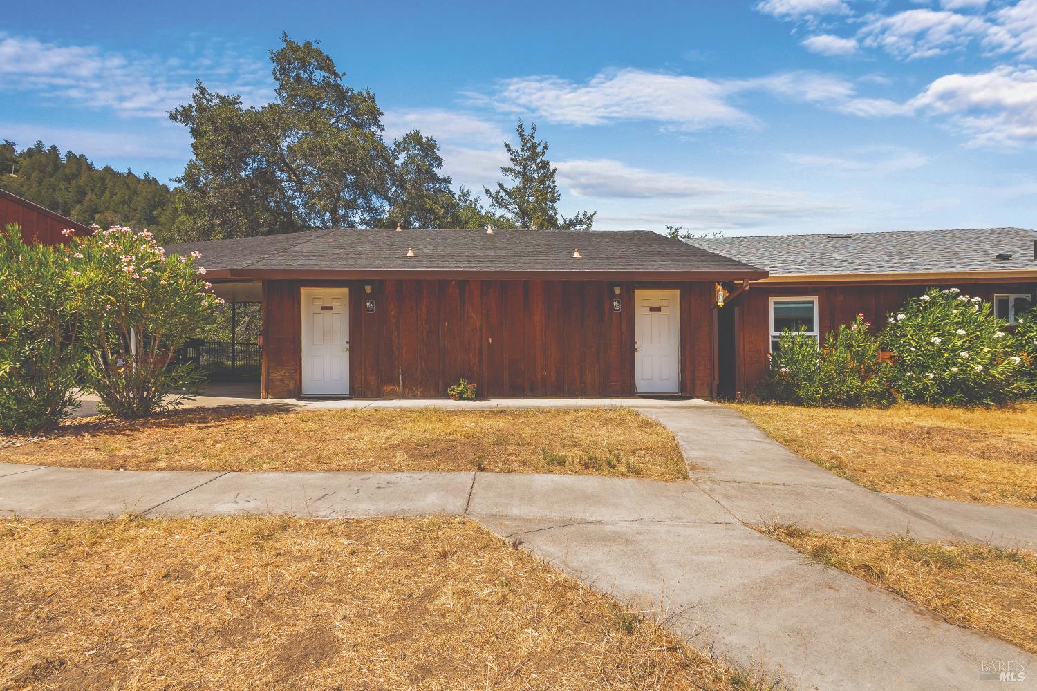 695 Cherry Creek Road Cloverdale CA 95425