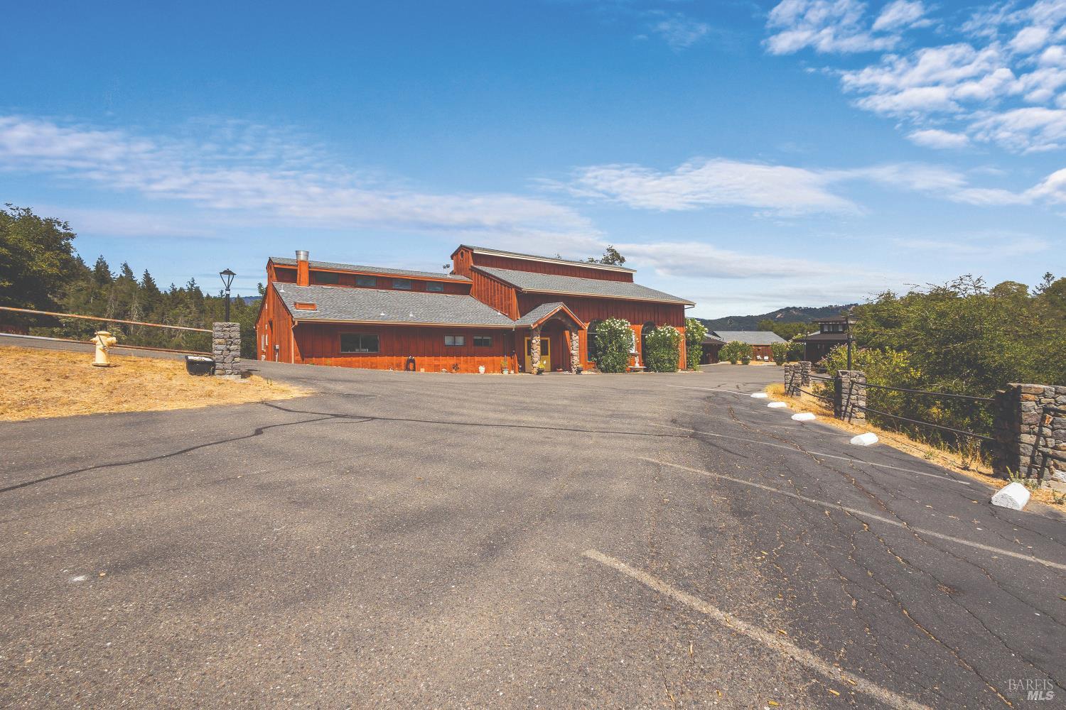695 Cherry Creek Road Cloverdale CA 95425
