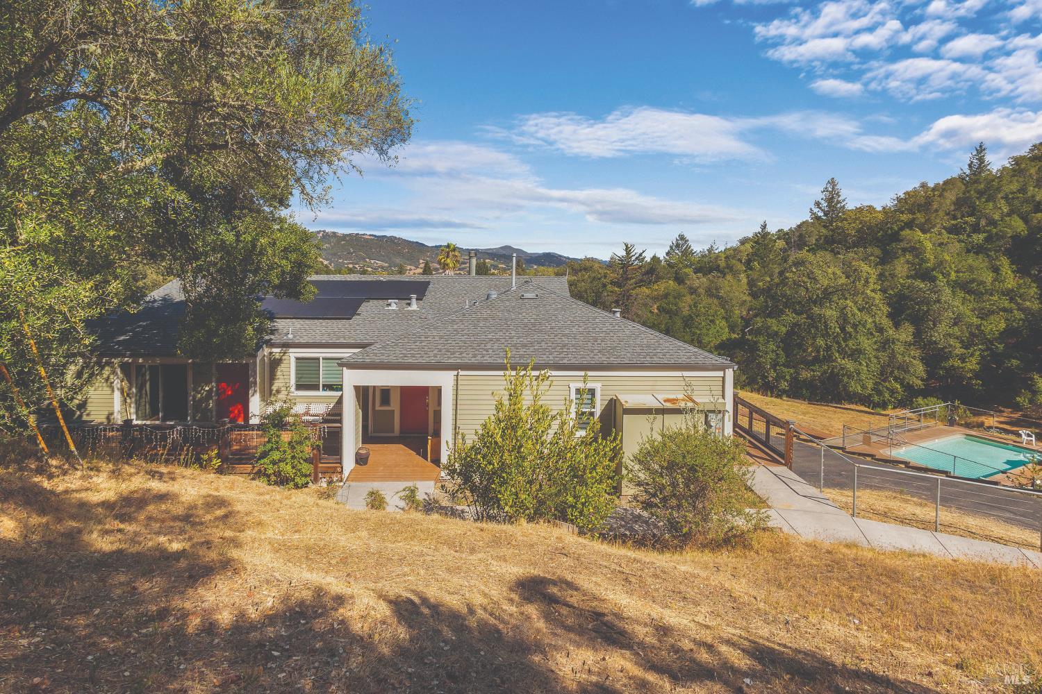 695 Cherry Creek Road Cloverdale CA 95425