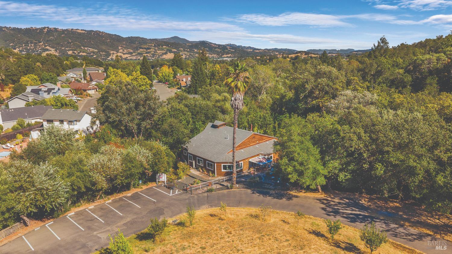 695 Cherry Creek Road Cloverdale CA 95425
