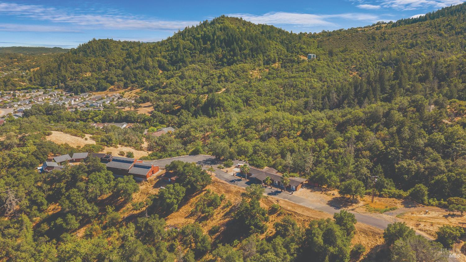 695 Cherry Creek Road Cloverdale CA 95425