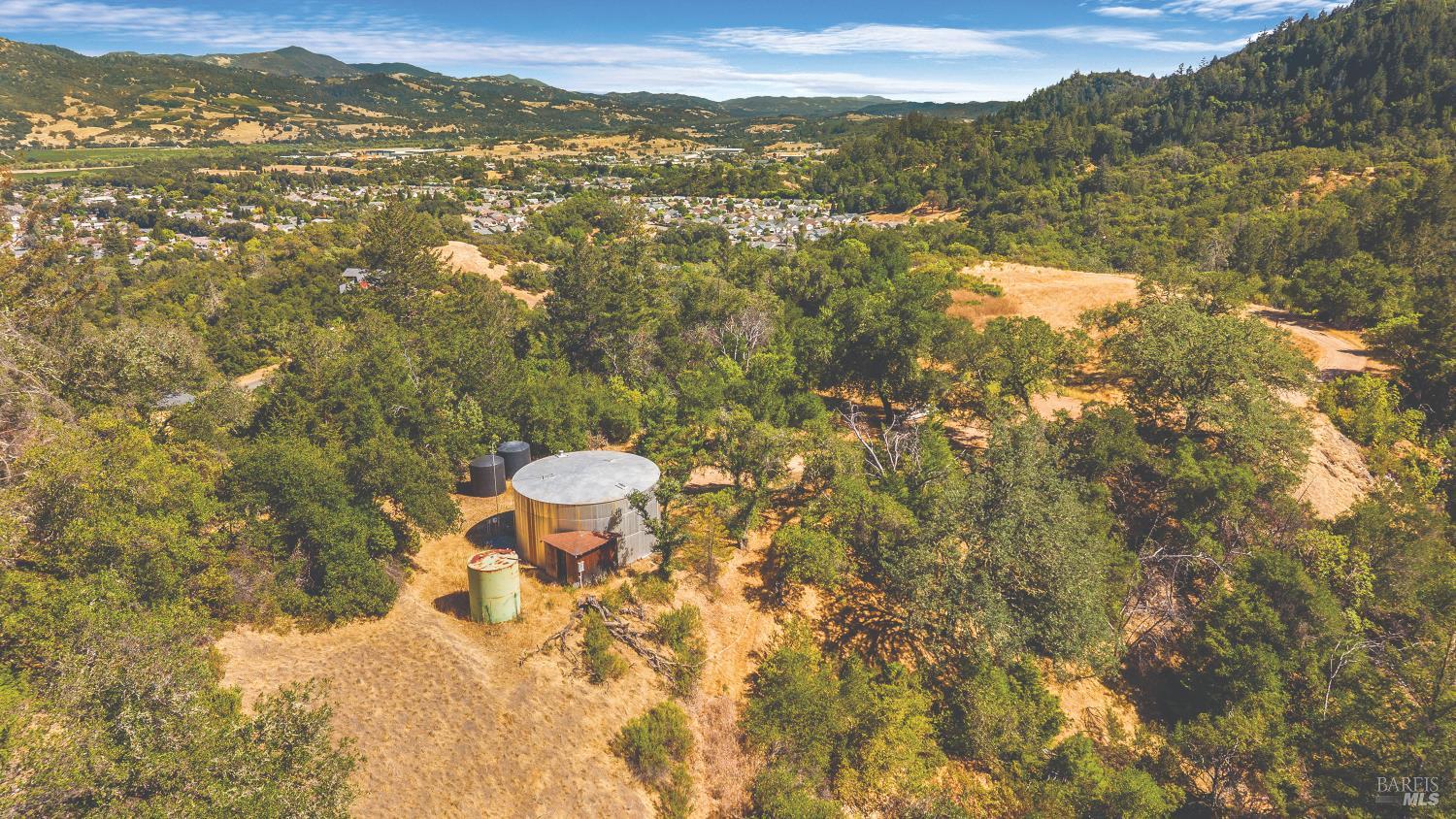 695 Cherry Creek Road Cloverdale CA 95425