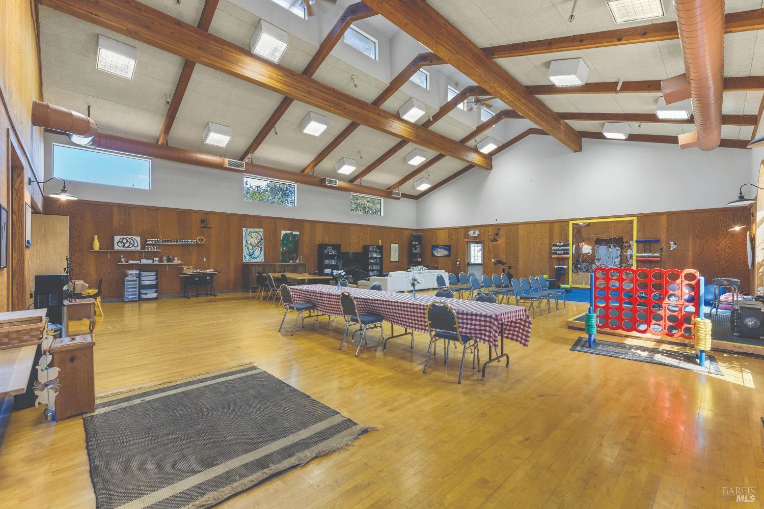 695 Cherry Creek Road Cloverdale CA 95425