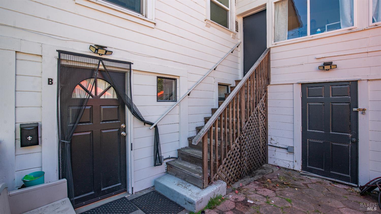 1160 Powell Street Oakland CA 94608
