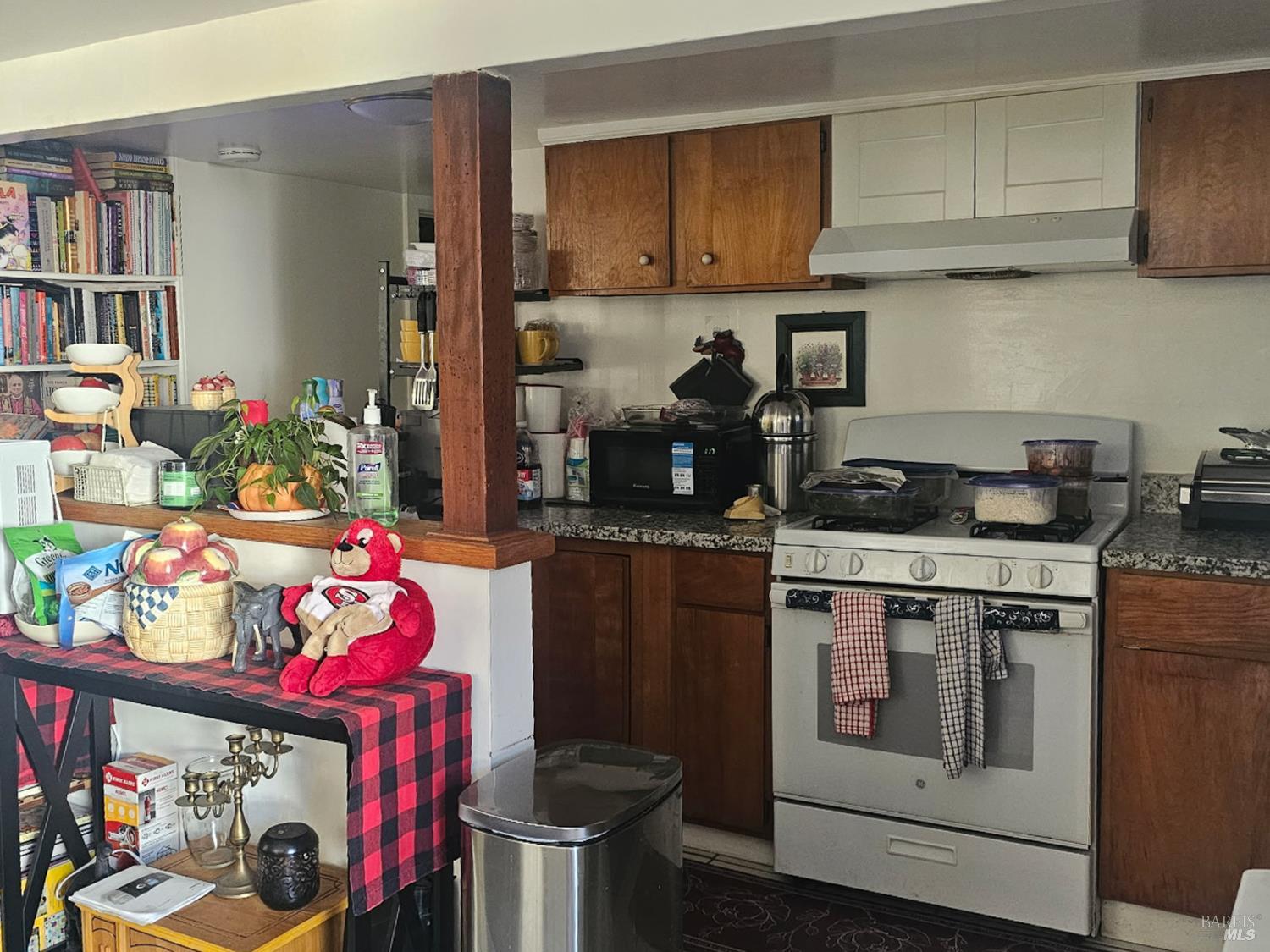 1160 Powell Street Oakland CA 94608