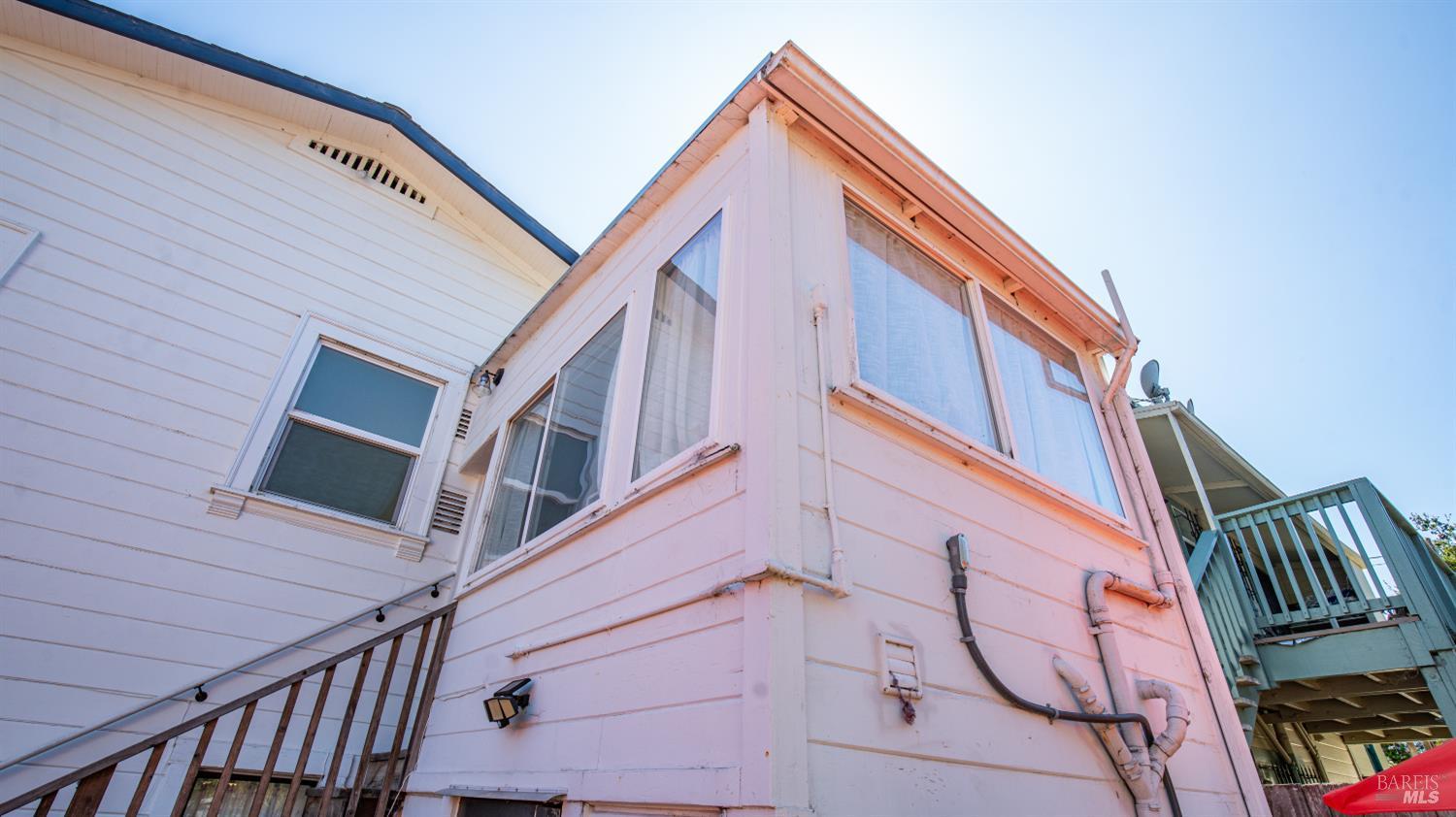 1160 Powell Street Oakland CA 94608