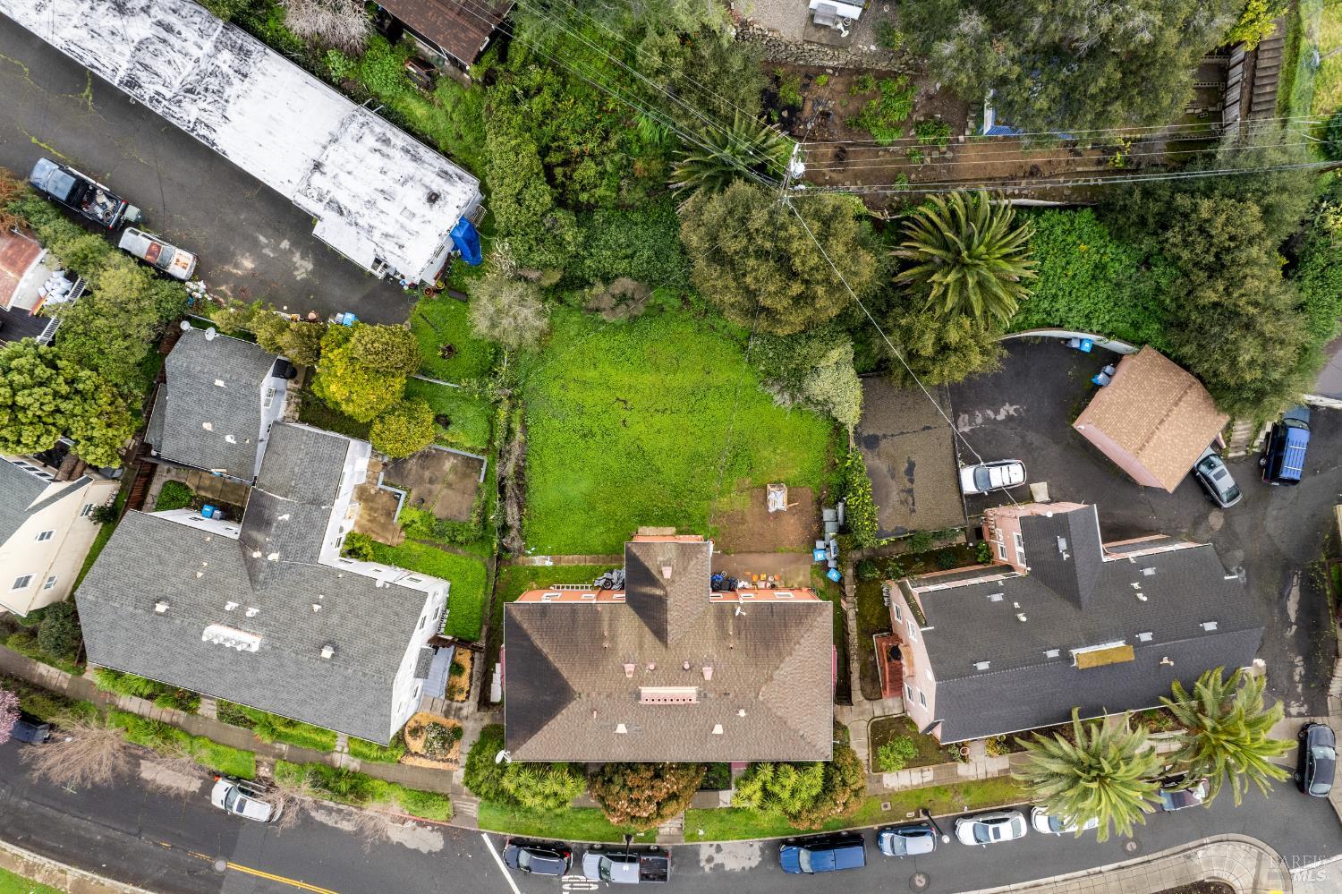 12 Daniels Avenue Vallejo CA 94590