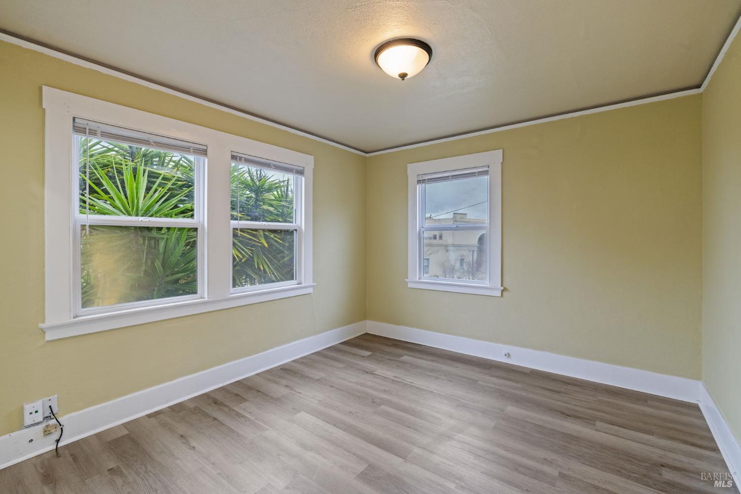 12 Daniels Avenue Vallejo CA 94590