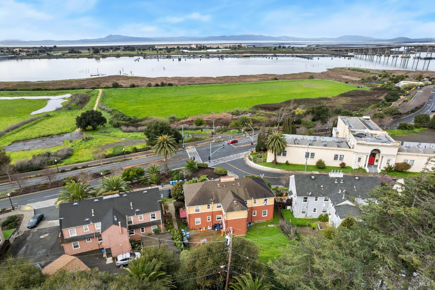 12 Daniels Avenue Vallejo CA 94590