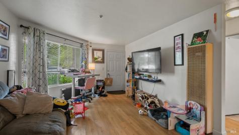 8276 Lancaster Drive Cotati CA 94931