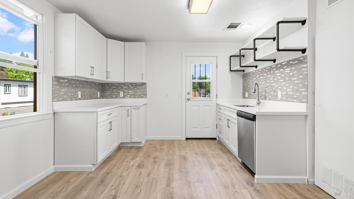 149 Mason Street Vacaville CA 95688