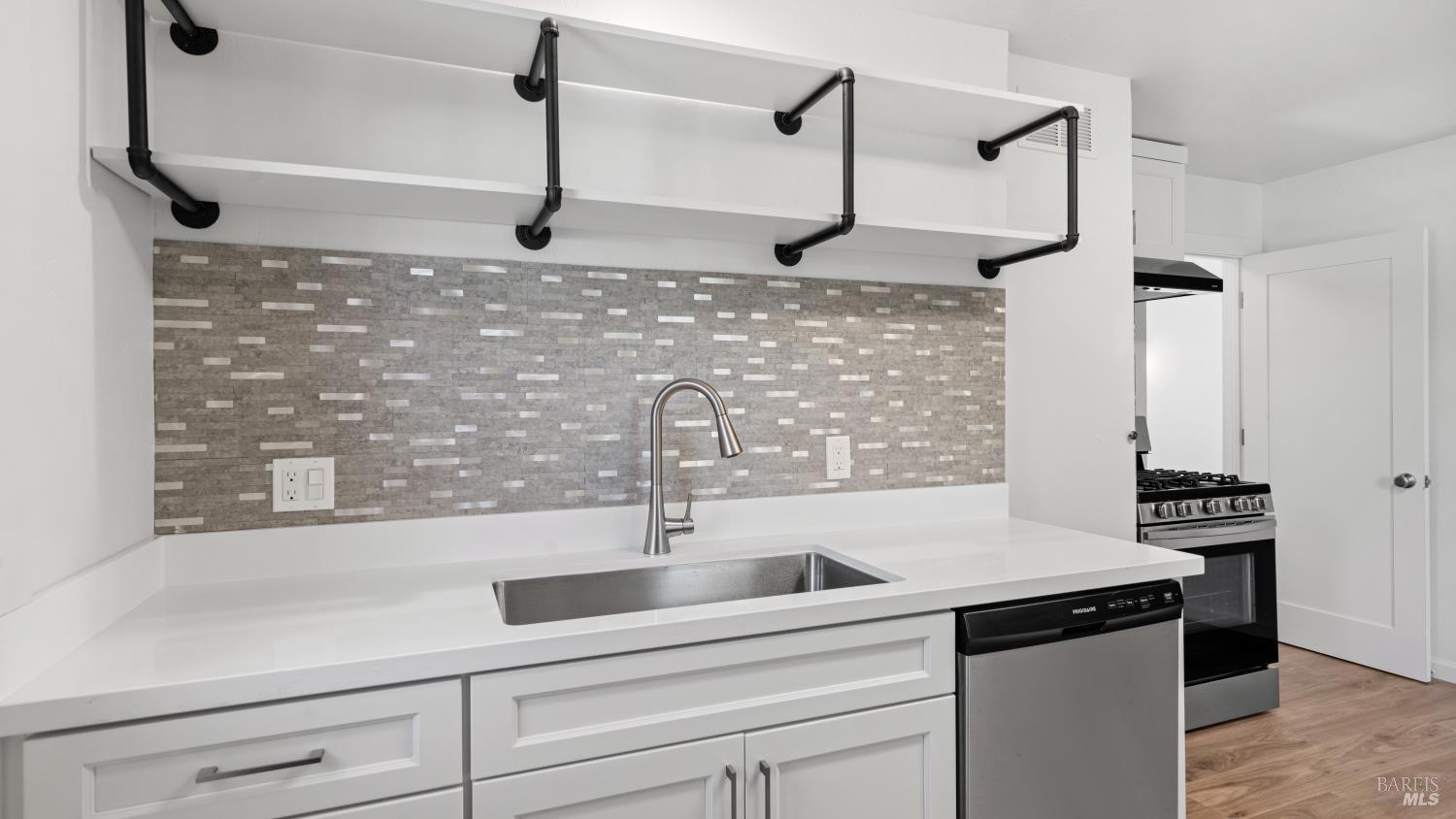 149 Mason Street Vacaville CA 95688