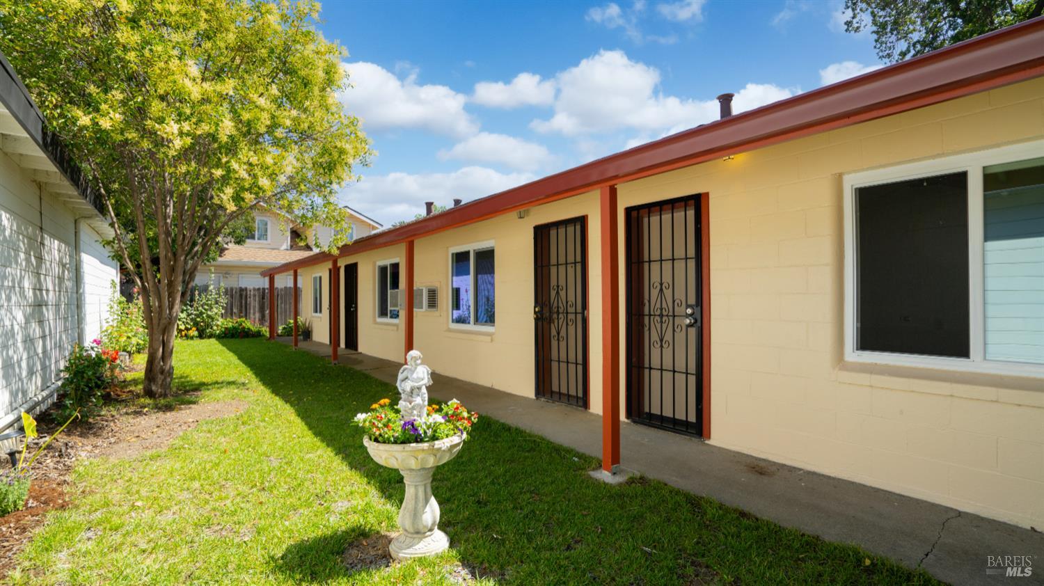 149 Mason Street Vacaville CA 95688