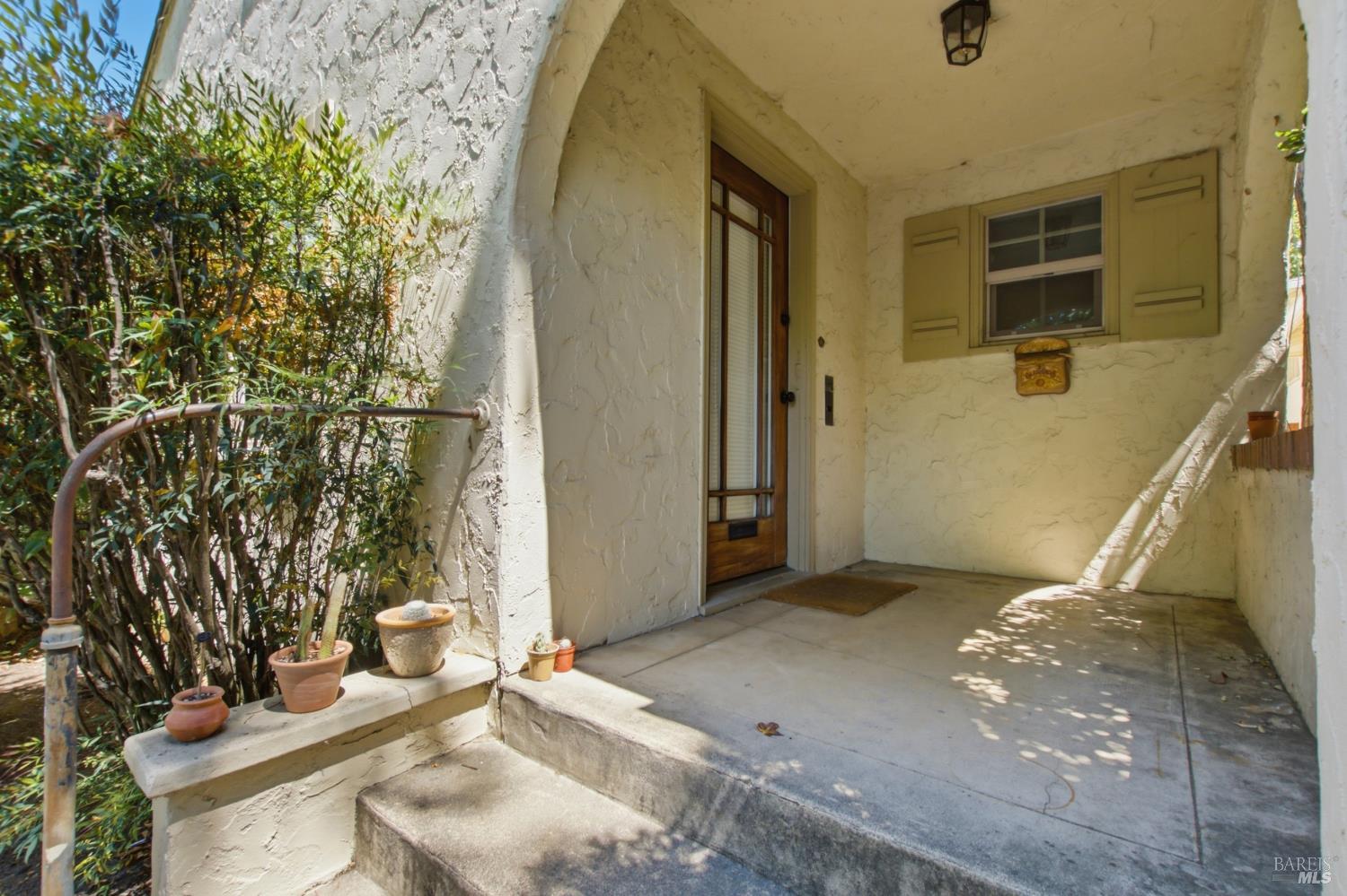 824 Humboldt Street Santa Rosa CA 95404