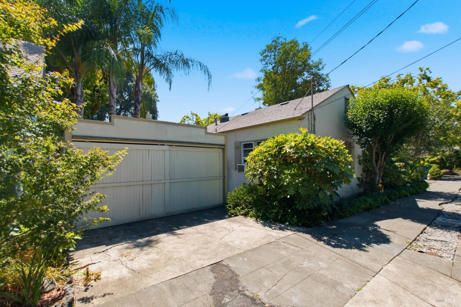 824 Humboldt Street Santa Rosa CA 95404