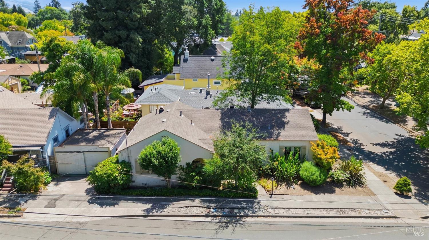 824 Humboldt Street Santa Rosa CA 95404