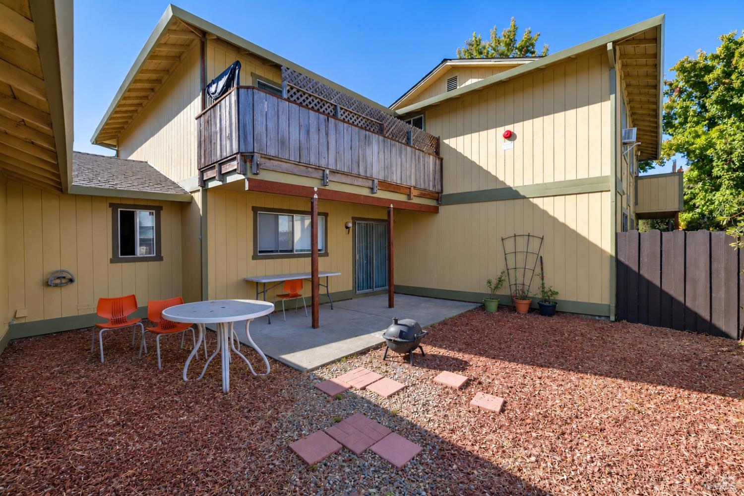 907 Joanne Court Rohnert Park CA 94928