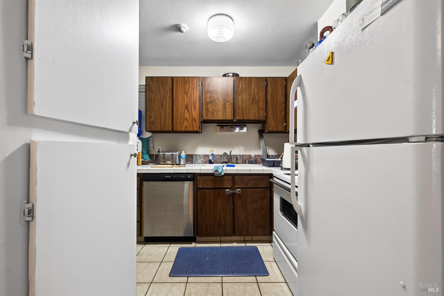 907 Joanne Court Rohnert Park CA 94928
