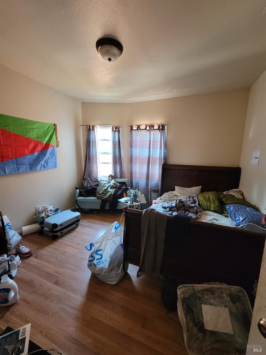 3865-3867 M L King Jr Way Oakland CA 94609