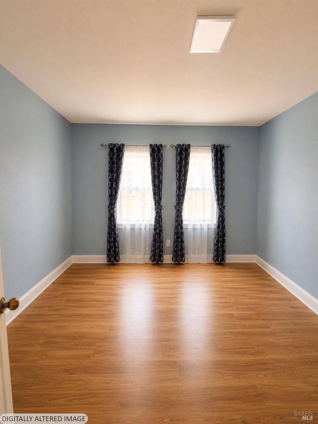 3865-3867 M L King Jr Way Oakland CA 94609
