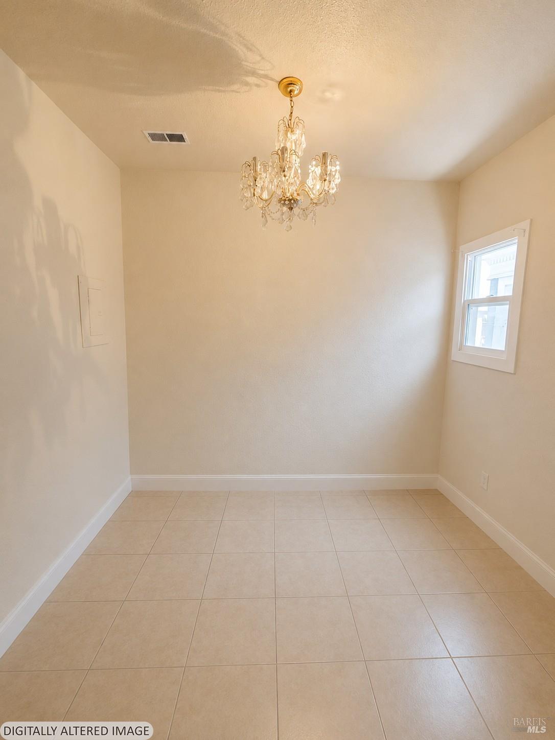 3865-3867 M L King Jr Way Oakland CA 94609