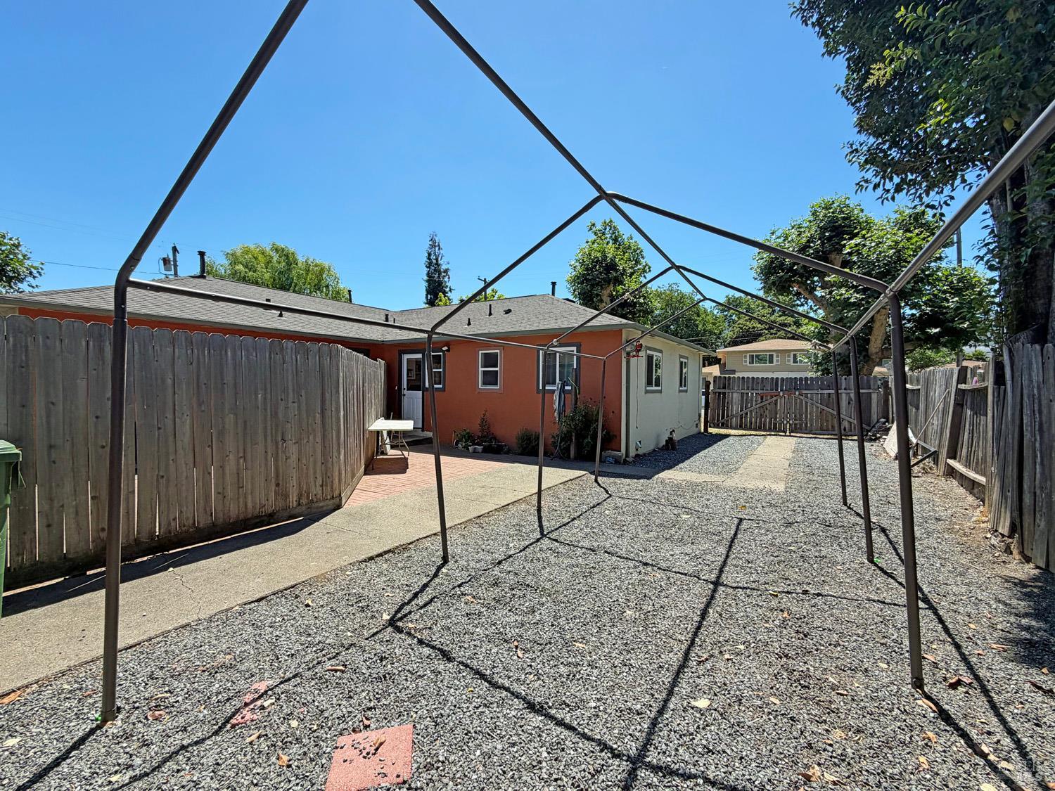 404 Plum Street Ukiah CA 95482