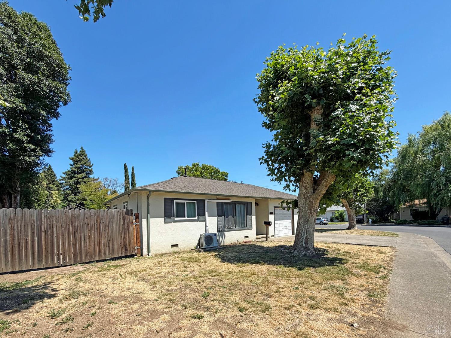 404 Plum Street Ukiah CA 95482