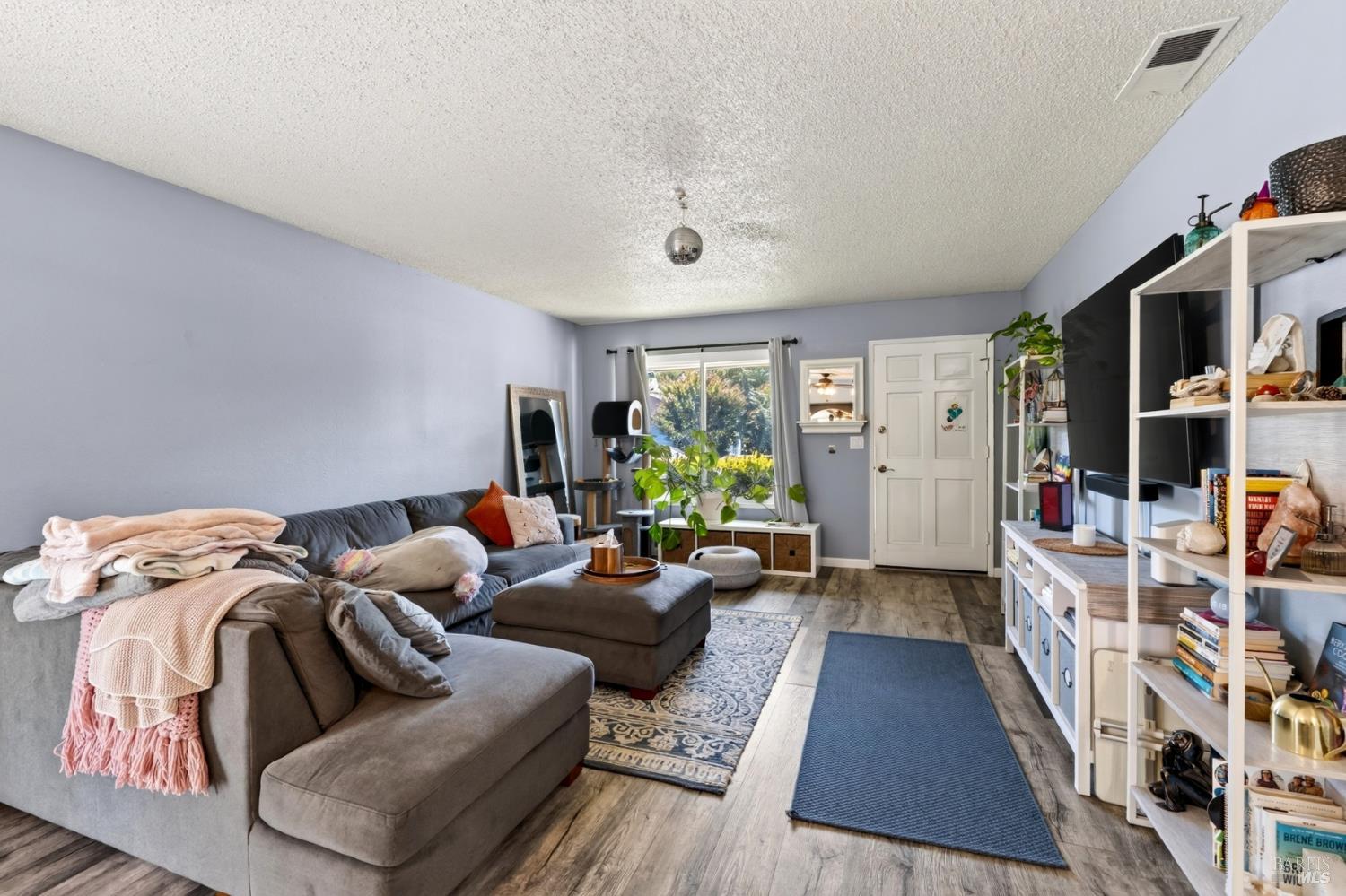 8458-8460 Loretto Avenue Cotati CA 94931
