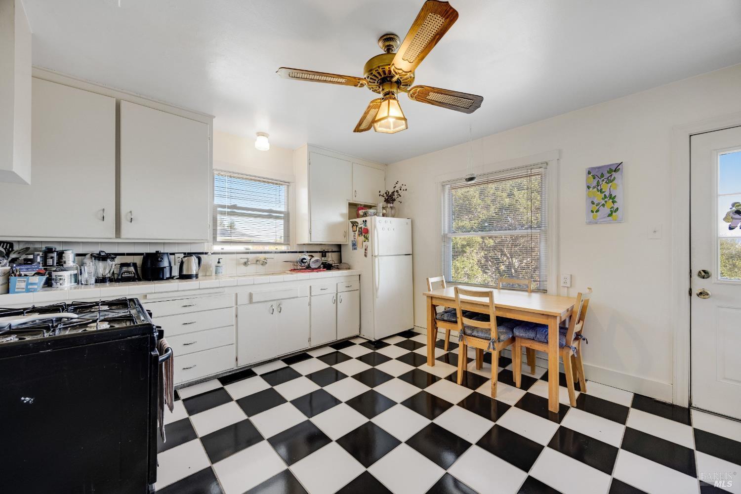 420-422.5 Keller Street Petaluma CA 94952