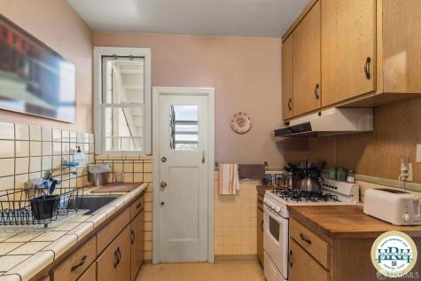 1616-1618 Judah Street San Francisco CA 94122