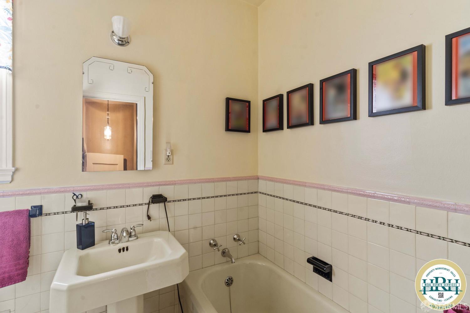1616-1618 Judah Street San Francisco CA 94122