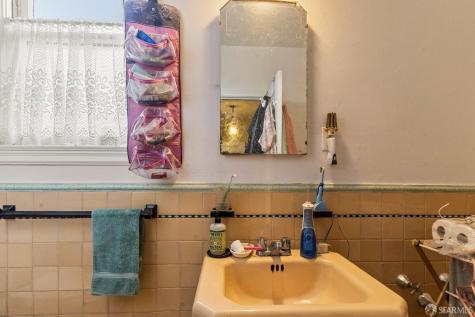 1616-1618 Judah Street San Francisco CA 94122