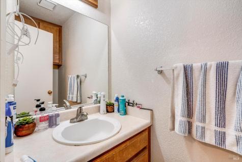 2038 Terry Road Santa Rosa CA 95403