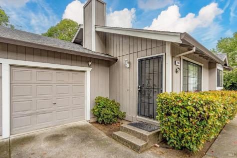 2038 Terry Road Santa Rosa CA 95403