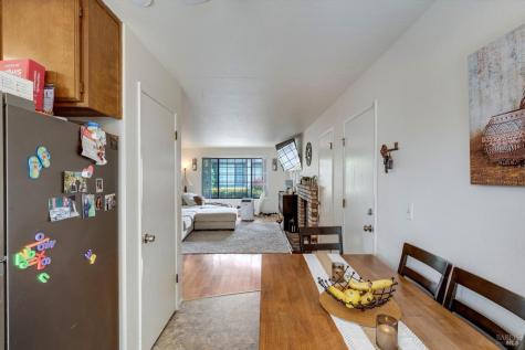 2038 Terry Road Santa Rosa CA 95403