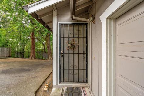 2038 Terry Road Santa Rosa CA 95403