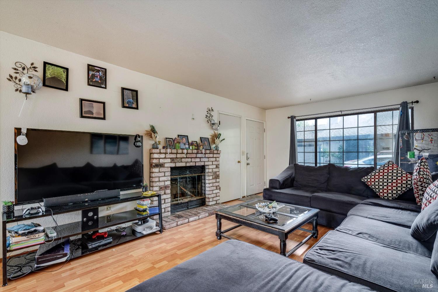2038 Terry Road Santa Rosa CA 95403