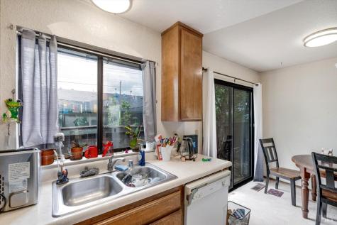 2038 Terry Road Santa Rosa CA 95403
