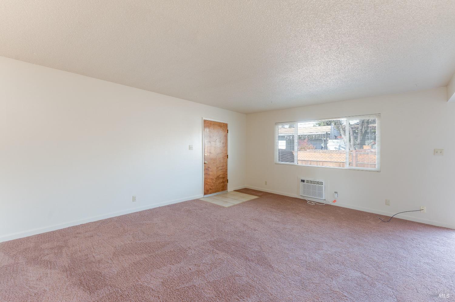649-671 Leslie Street Ukiah CA 95482