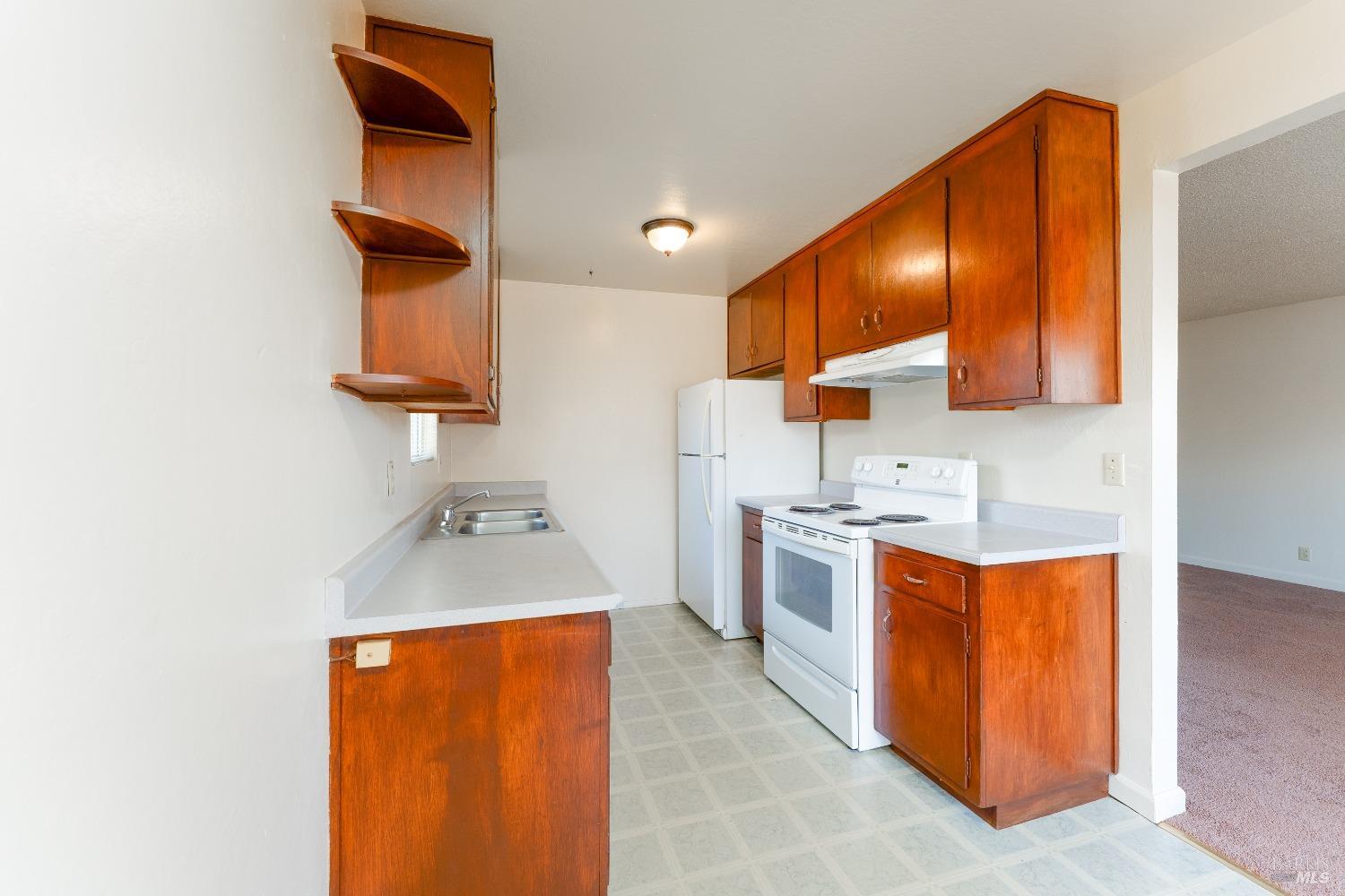 649-671 Leslie Street Ukiah CA 95482