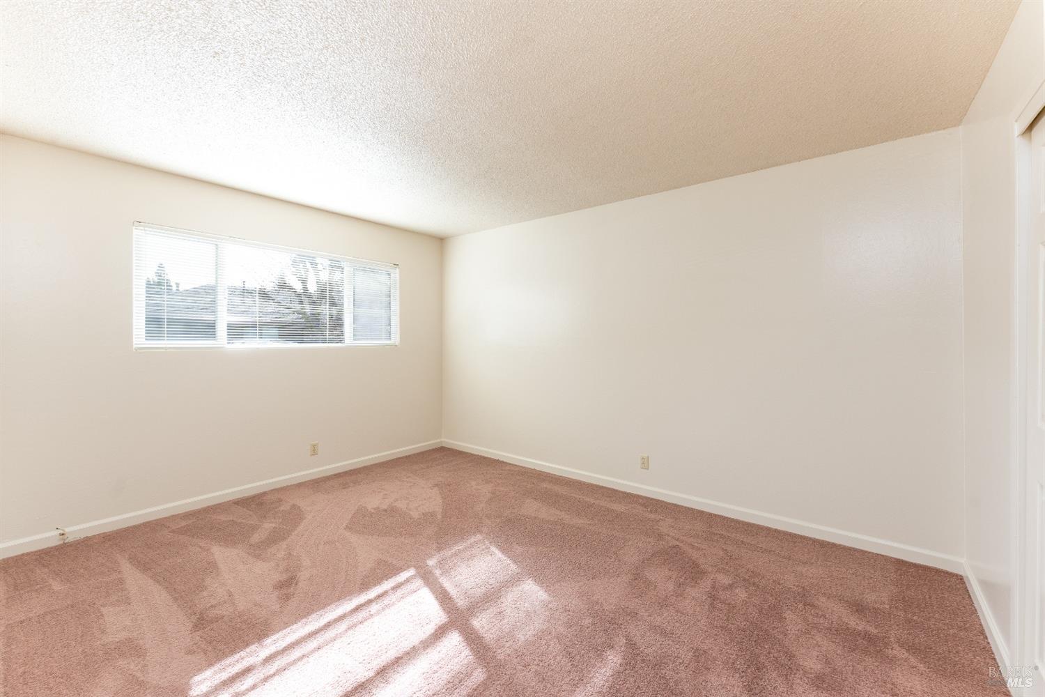 649-671 Leslie Street Ukiah CA 95482