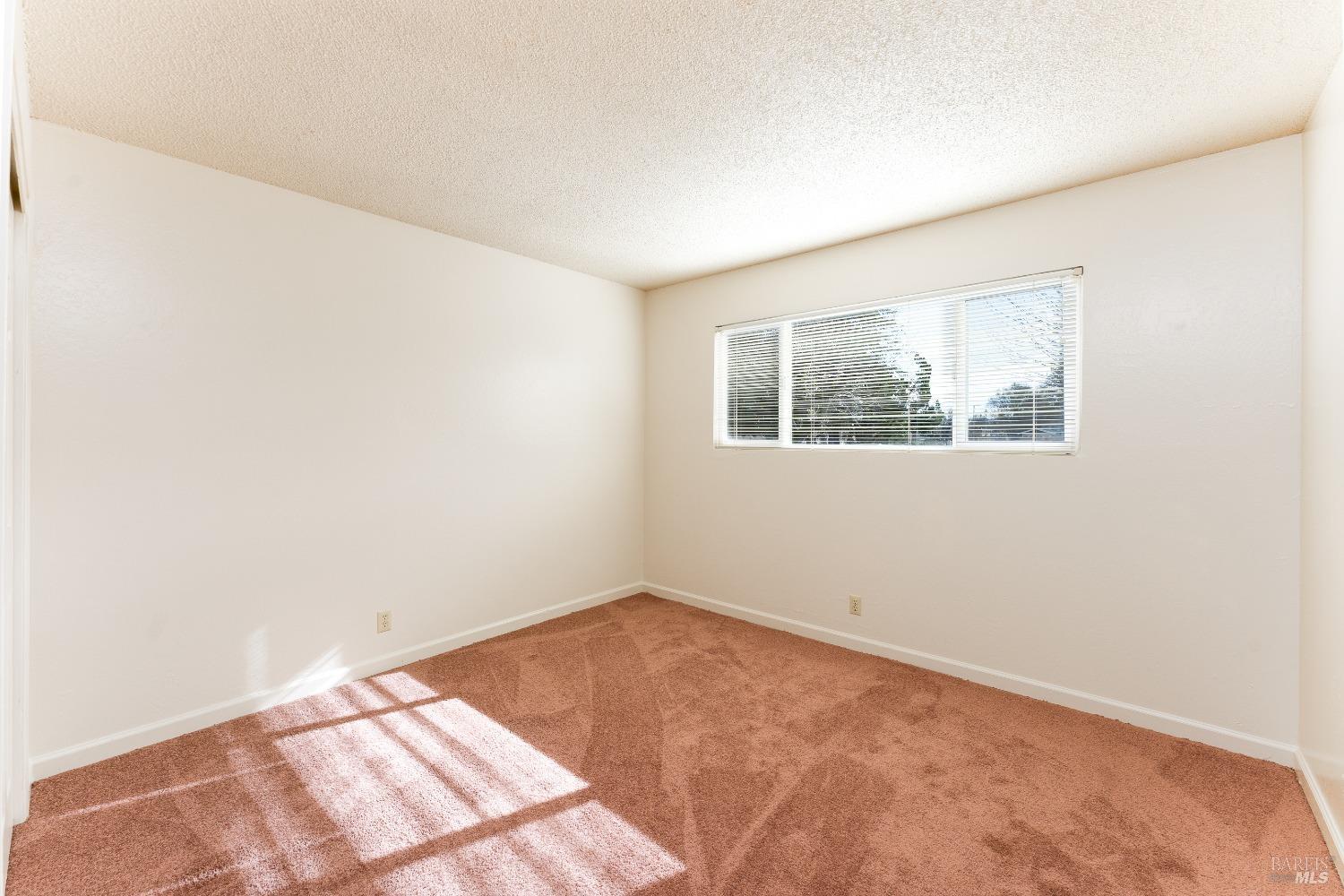 649-671 Leslie Street Ukiah CA 95482