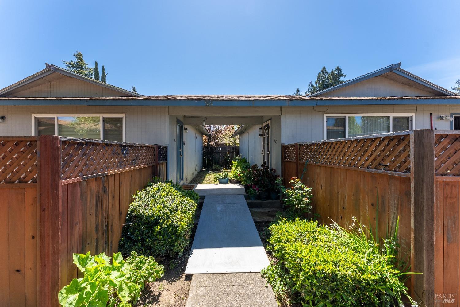 649-671 Leslie Street Ukiah CA 95482