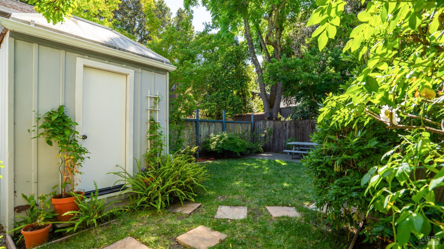 27 Latham Street San Rafael CA 94901