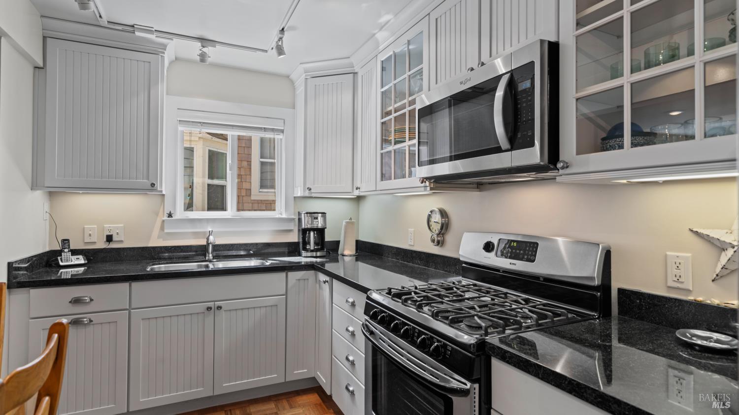 27 Latham Street San Rafael CA 94901