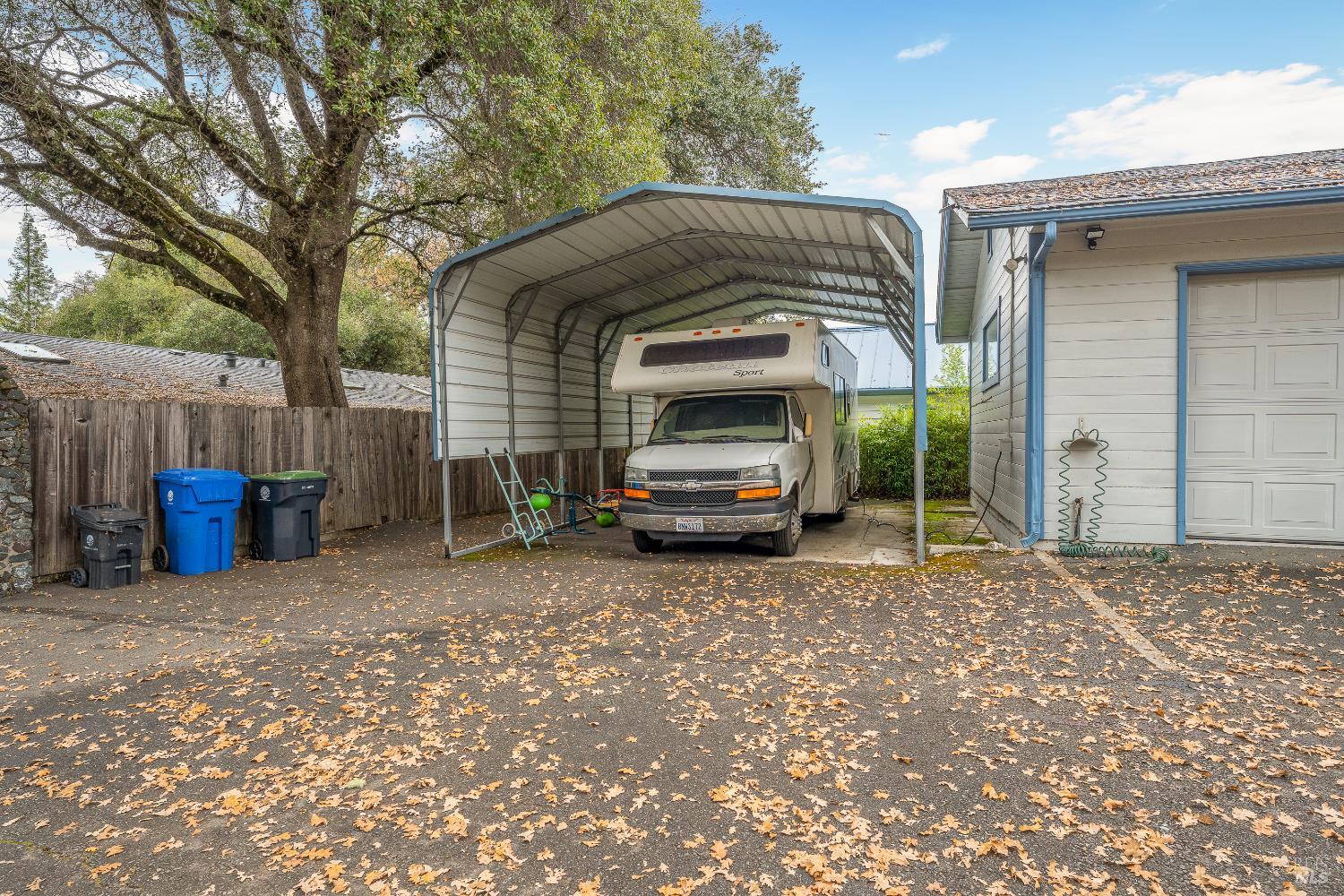 1096 W Standley Street Ukiah CA 95482
