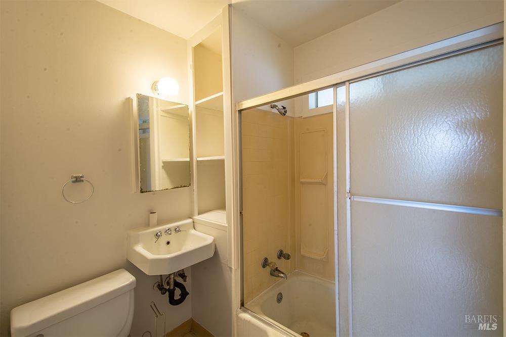 18466 4th Avenue Sonoma CA 95476