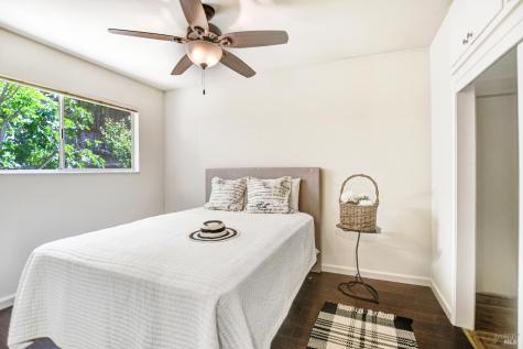 17326-17328 Hillside Avenue Sonoma CA 95476